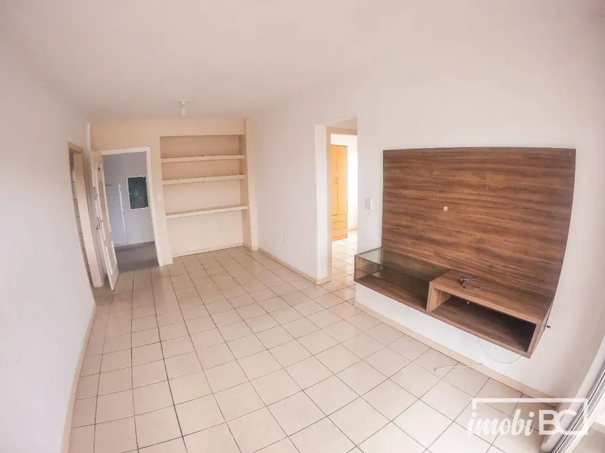 Foto 1 de Apartamento com 2 Quartos à venda, 67m² em Centro, Balneário Camboriú