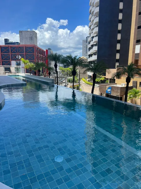 Foto 1 de Apartamento com 1 Quarto à venda, 45m² em Itaigara, Salvador