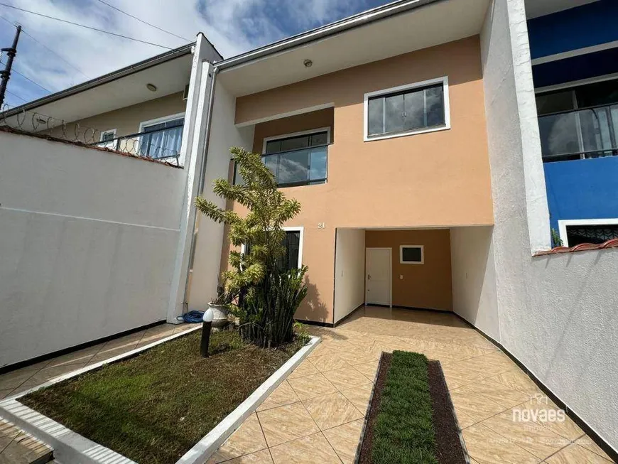 Foto 1 de Sobrado com 3 Quartos à venda, 114m² em Anita Garibaldi, Joinville