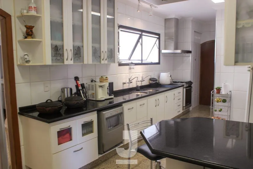 Foto 1 de Apartamento com 3 Quartos à venda, 204m² em Jardim Chapadão, Campinas