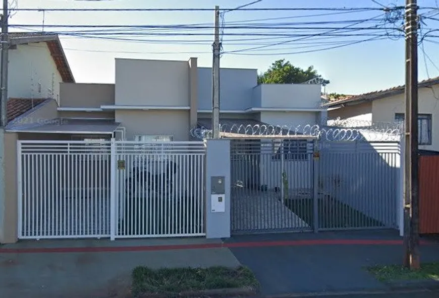 Foto 1 de Casa com 3 Quartos à venda, 69m² em California, Londrina