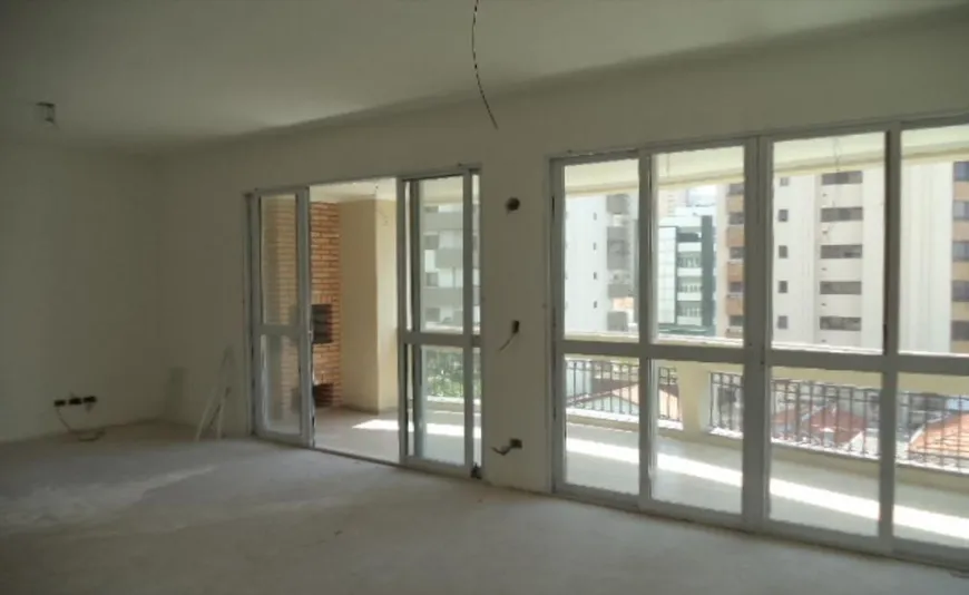 Foto 1 de Apartamento com 4 Quartos à venda, 166m² em Moema, São Paulo