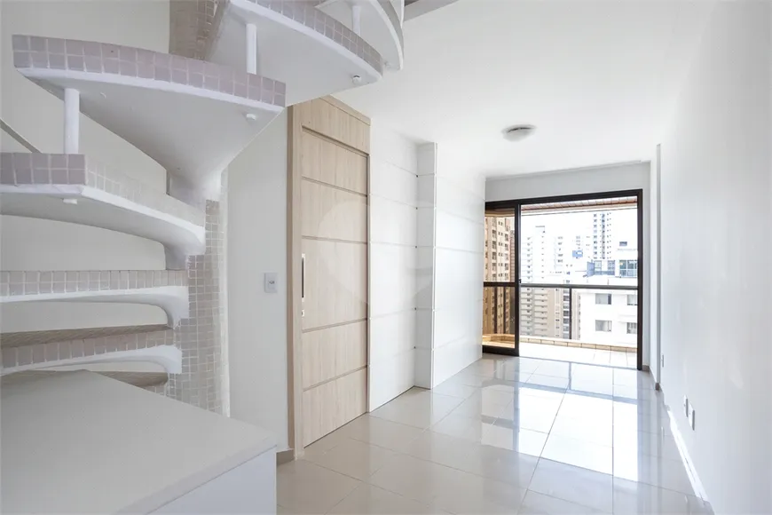 Foto 1 de Cobertura com 1 Quarto para venda ou aluguel, 82m² em Moema, São Paulo
