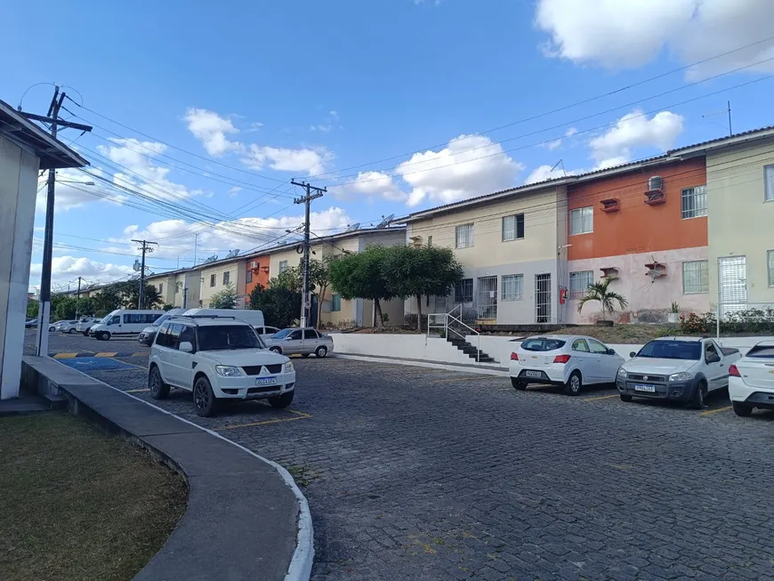 Foto 1 de Apartamento com 2 Quartos à venda, 50m² em Muchila I, Feira de Santana