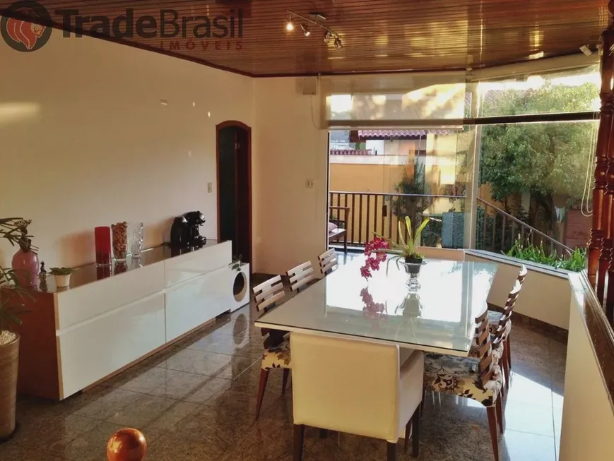 Foto 1 de Sobrado com 3 Quartos à venda, 382m² em City America, São Paulo