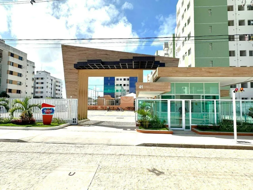 Foto 1 de Apartamento com 2 Quartos para alugar, 50m² em Aruana, Aracaju