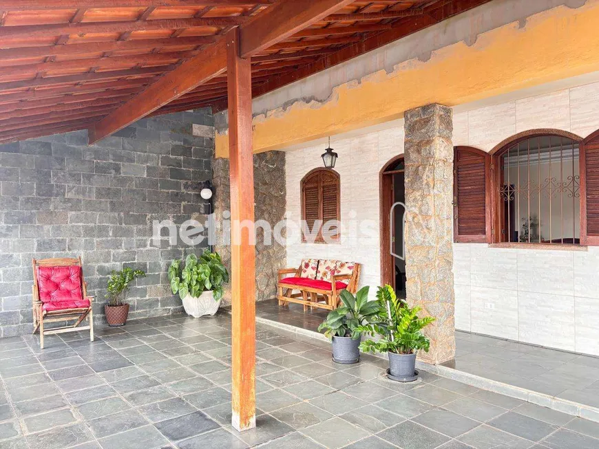 Foto 1 de Casa com 3 Quartos à venda, 160m² em Vera Cruz, Belo Horizonte