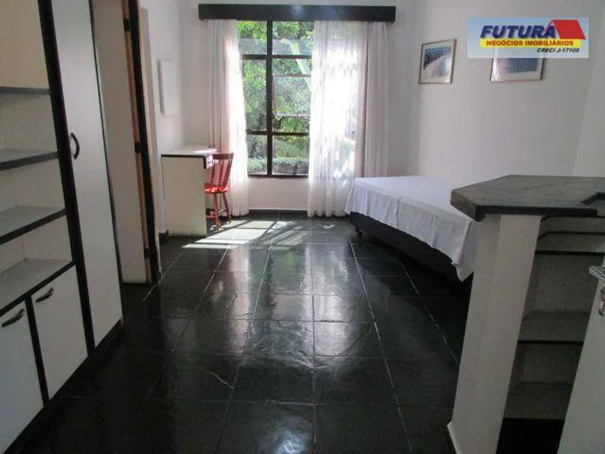 Foto 1 de Flat com 1 Quarto à venda, 47m² em Itararé, São Vicente