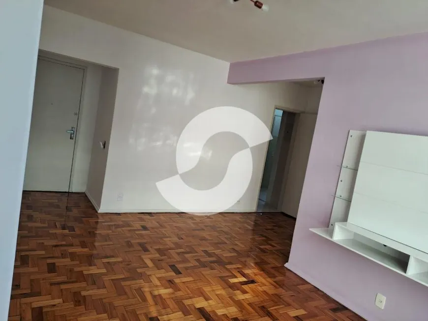 Foto 1 de Apartamento com 3 Quartos à venda, 80m² em Icaraí, Niterói