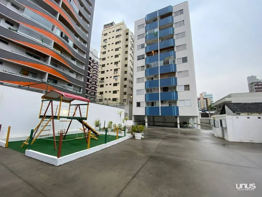 Foto 1 de Apartamento com 3 Quartos à venda, 96m² em Centro, Florianópolis