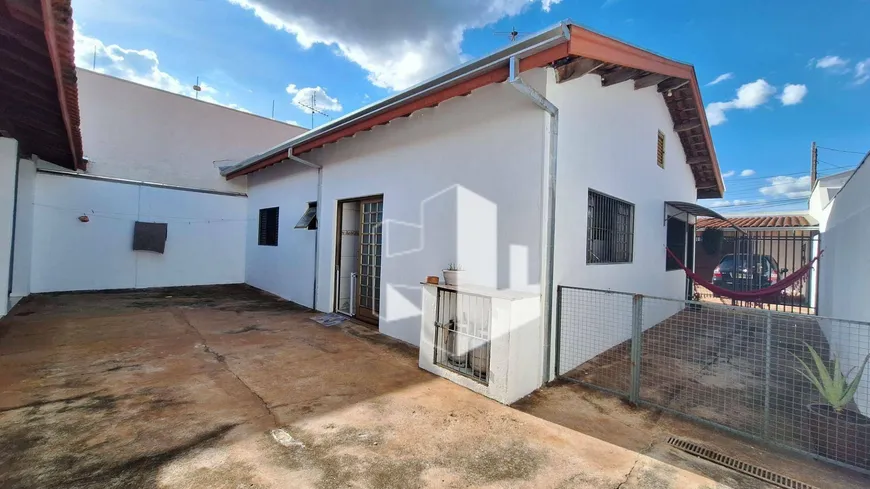 Foto 1 de Casa com 2 Quartos à venda, 145m² em Jardim Parati, Jaú