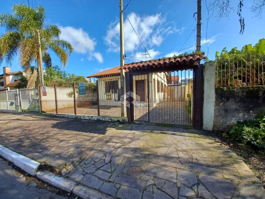 Foto 1 de Casa com 2 Quartos à venda, 132m² em Marechal Rondon, Canoas
