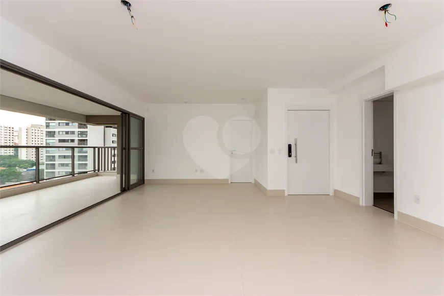 Foto 1 de Apartamento com 3 Quartos à venda, 181m² em Vila Mariana, São Paulo