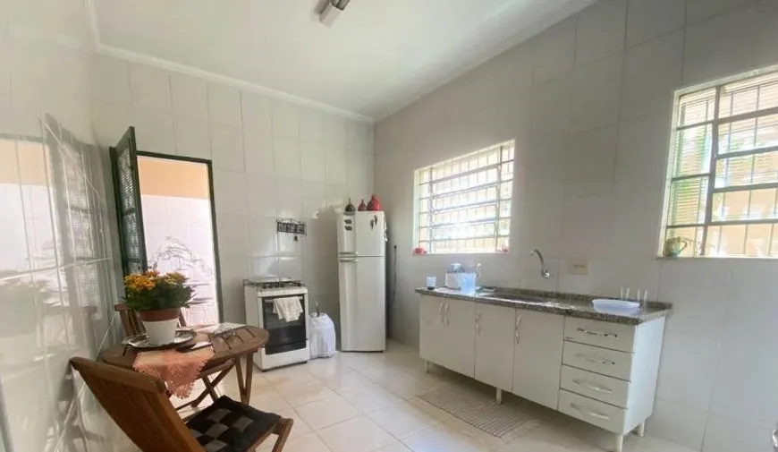 Foto 1 de Casa com 3 Quartos à venda, 140m² em Parque Paraiso, Itapecerica da Serra