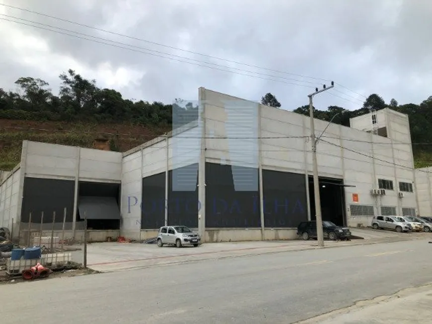 Foto 1 de Galpão/Depósito/Armazém para alugar, 1401m² em Alto Aririú, Palhoça