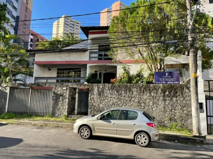 Foto 1 de Casa com 4 Quartos à venda, 346m² em Pituba, Salvador