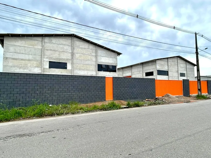 Foto 1 de Galpão/Depósito/Armazém para venda ou aluguel, 2300m² em Volta Redonda, Araquari