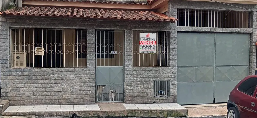 Foto 1 de Casa com 3 Quartos à venda, 222m² em Acude, Volta Redonda