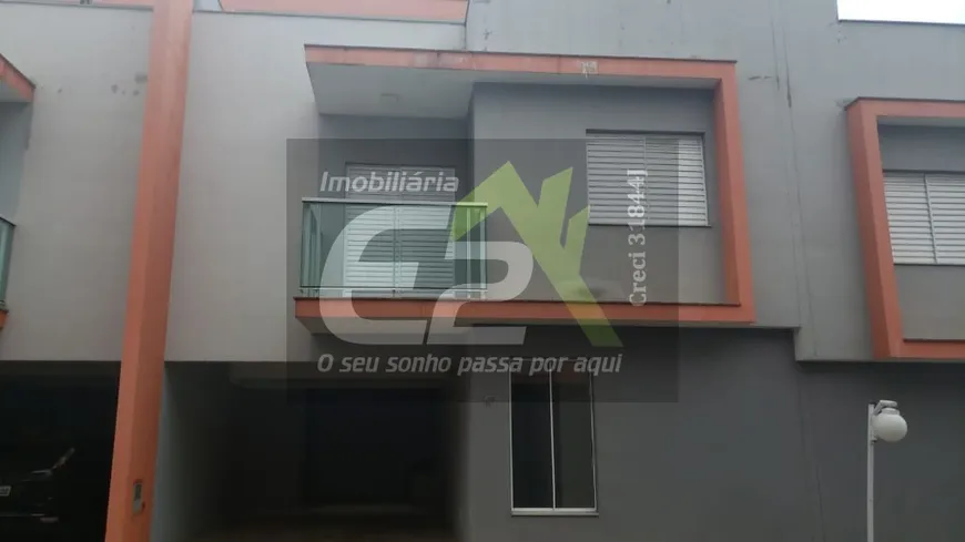 Foto 1 de Sobrado com 3 Quartos à venda, 145m² em Jardim Sao Carlos, São Carlos