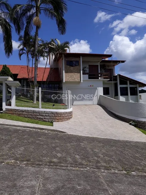 Foto 1 de Casa com 3 Quartos à venda, 270m² em Santa Catarina, Criciúma