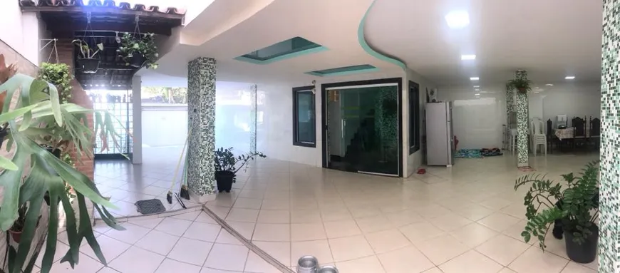 Foto 1 de Sobrado com 4 Quartos à venda, 220m² em Maruípe, Vitória