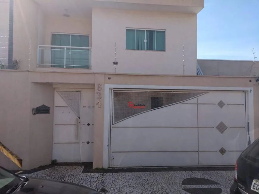 Foto 1 de Casa com 3 Quartos à venda, 305m² em Residencial Furlan, Santa Bárbara D'Oeste