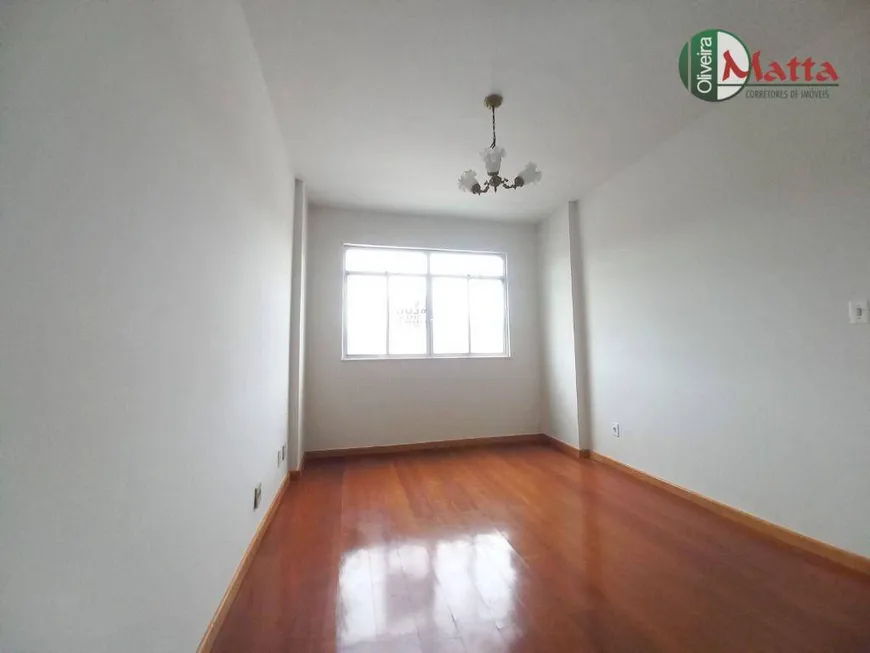 Foto 1 de Apartamento com 3 Quartos para alugar, 75m² em São Mateus, Juiz de Fora