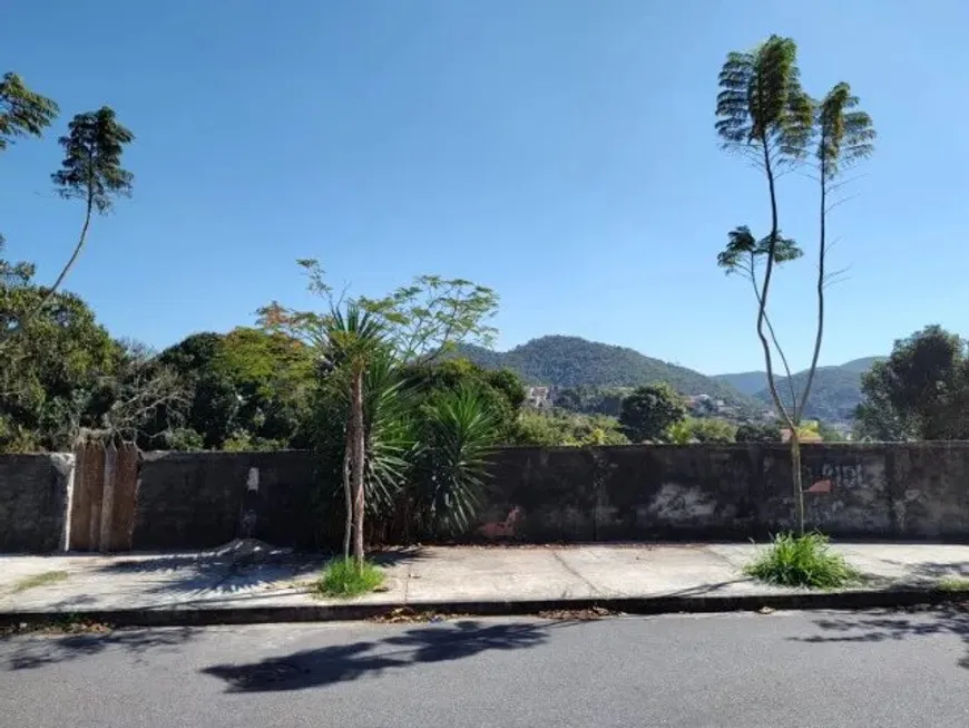 Foto 1 de Lote/Terreno à venda, 525m² em Matapaca, Niterói