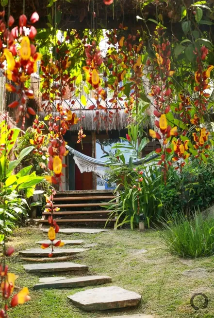 Foto 1 de Casa com 4 Quartos para alugar, 201m² em Costa Bela, Ilhabela