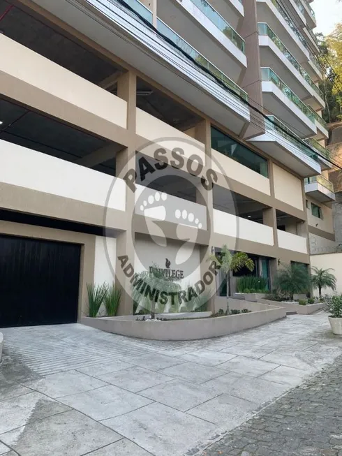 Foto 1 de Apartamento com 1 Quarto à venda, 60m² em Varzea, Teresópolis