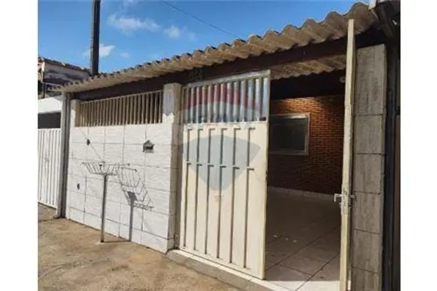 Foto 1 de Casa com 2 Quartos à venda, 90m² em Centro, São Pedro