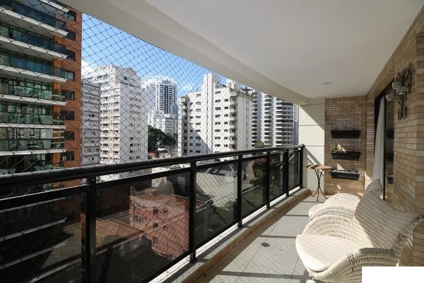 Foto 1 de Apartamento com 3 Quartos para alugar, 161m² em Paraíso, São Paulo