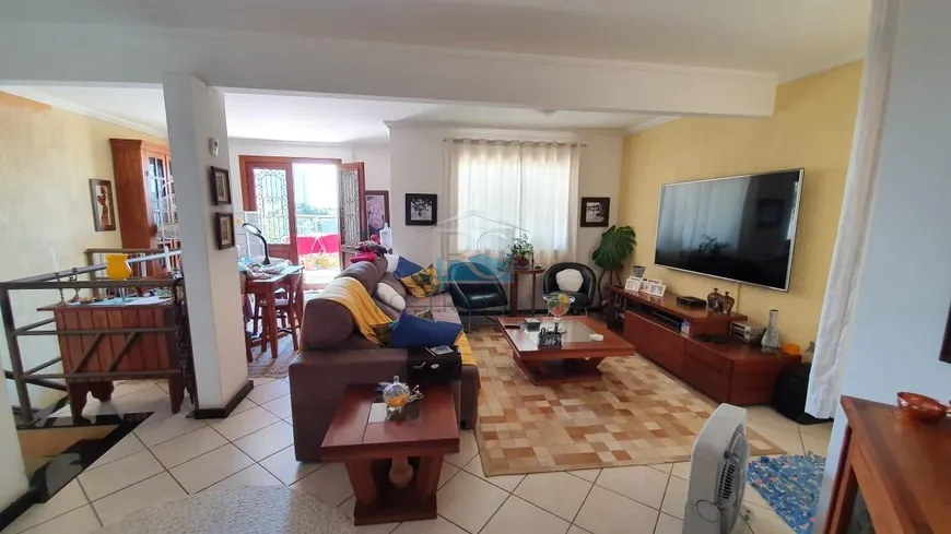 Foto 1 de Apartamento com 4 Quartos à venda, 202m² em Glória, Macaé