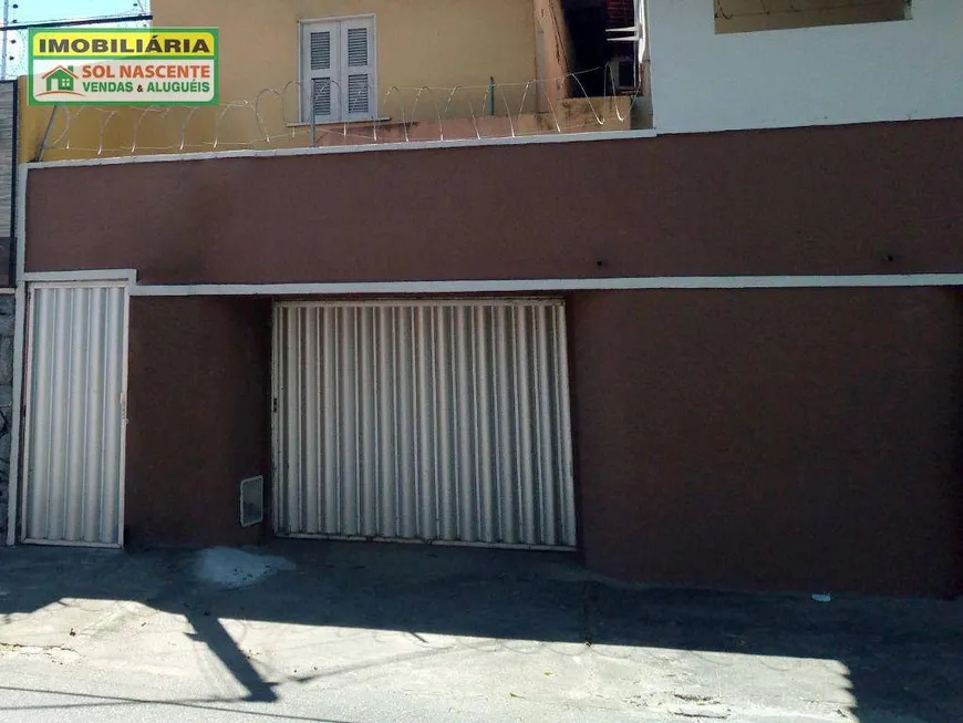 Foto 1 de Kitnet com 1 Quarto para alugar, 25m² em Engenheiro Luciano Cavalcante, Fortaleza