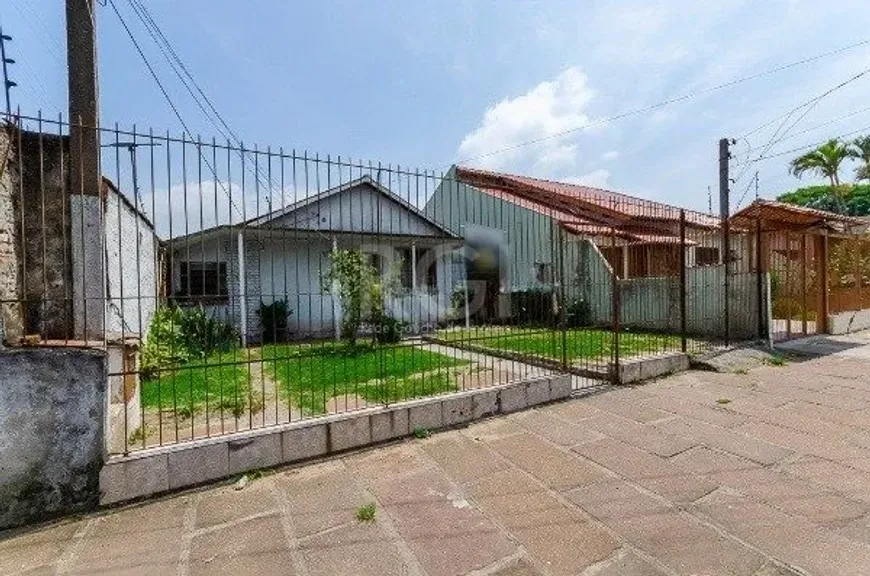 Foto 1 de Casa com 4 Quartos à venda, 112m² em Sarandi, Porto Alegre