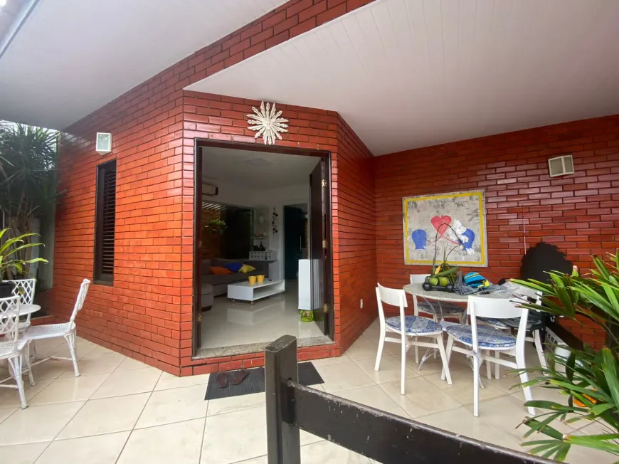 Foto 1 de Casa com 4 Quartos à venda, 250m² em Vinhais, São Luís