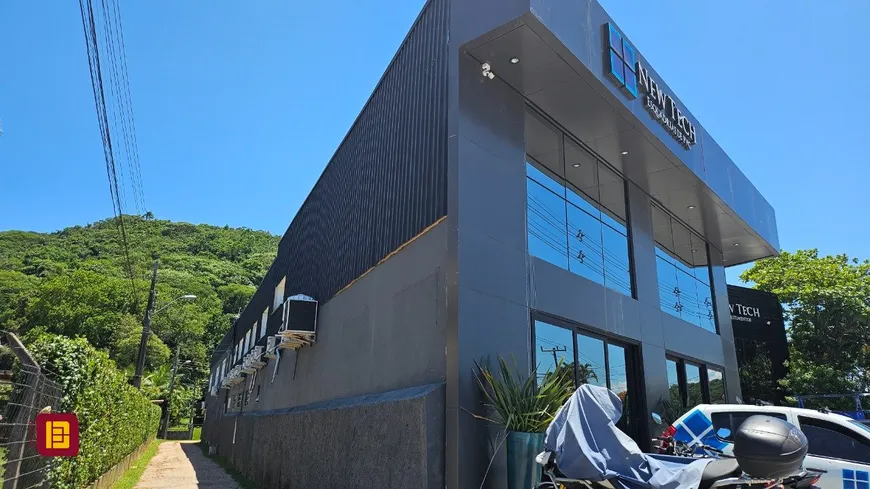 Foto 1 de Lote/Terreno à venda, 481m² em Rio Tavares, Florianópolis