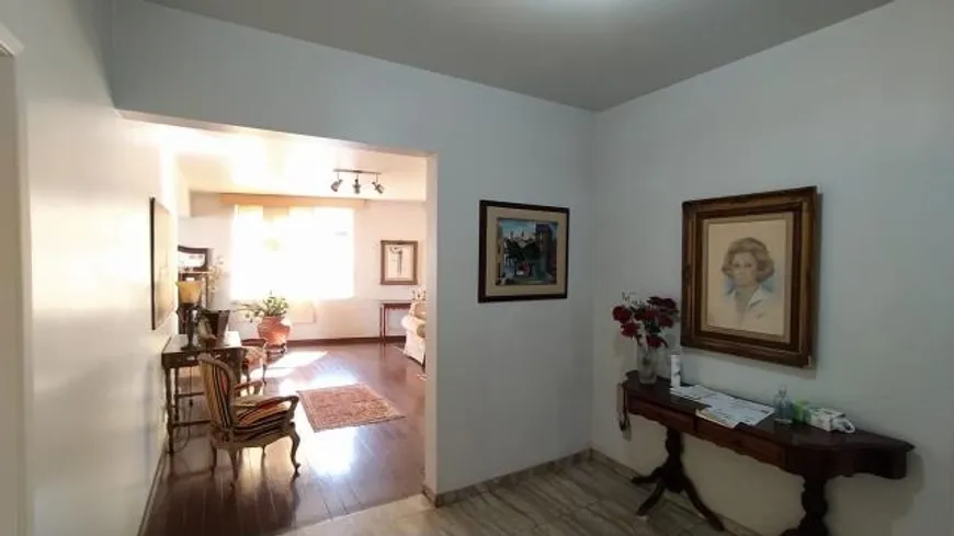 Foto 1 de Apartamento com 4 Quartos à venda, 330m² em Fundinho, Uberlândia
