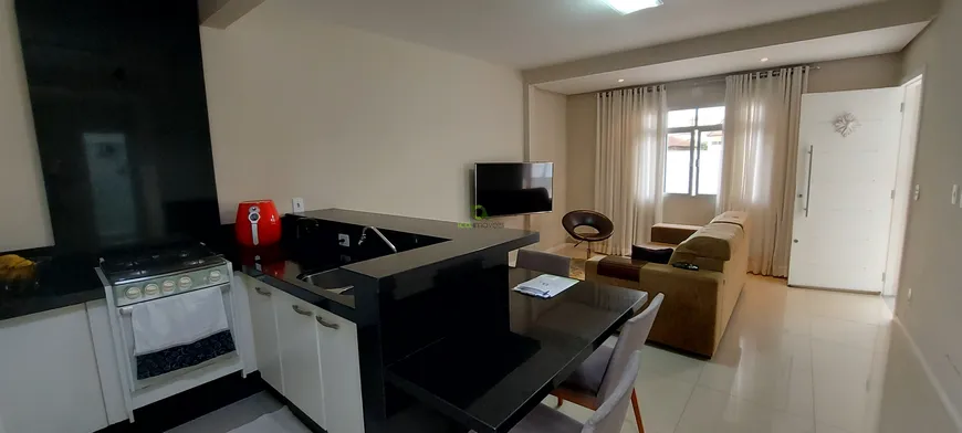 Foto 1 de Casa com 2 Quartos à venda, 80m² em Areias, São José