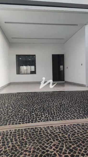 Foto 1 de Casa com 3 Quartos à venda, 150m² em Jardim America I, Uberlândia