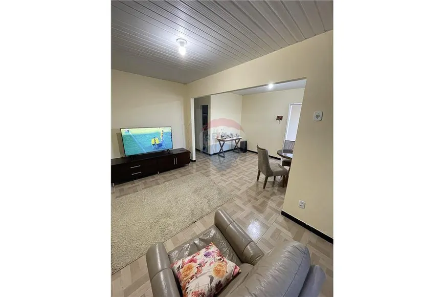 Foto 1 de Casa com 3 Quartos à venda, 200m² em Aruana, Aracaju