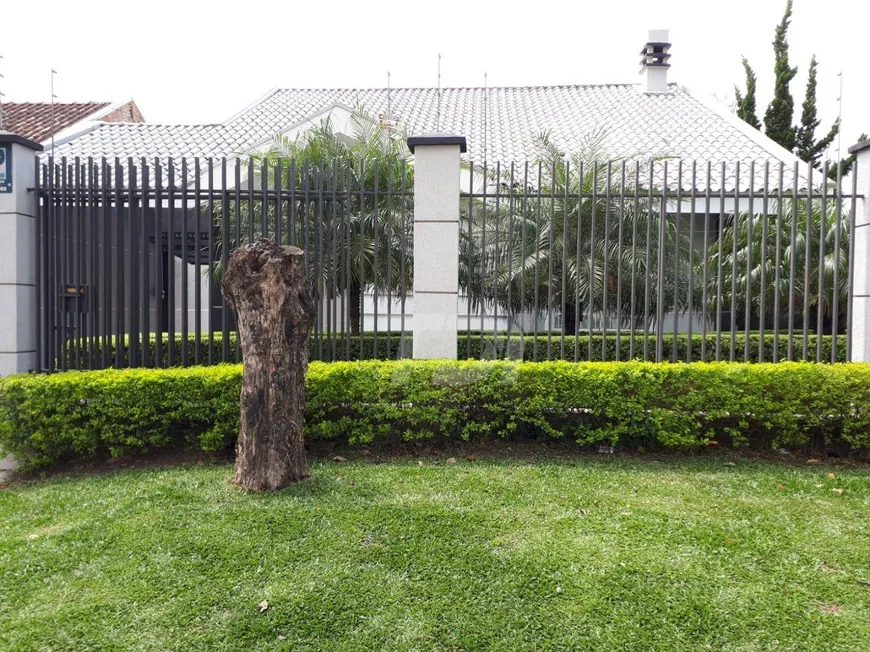 Foto 1 de Casa com 4 Quartos à venda, 284m² em Capão Raso, Curitiba