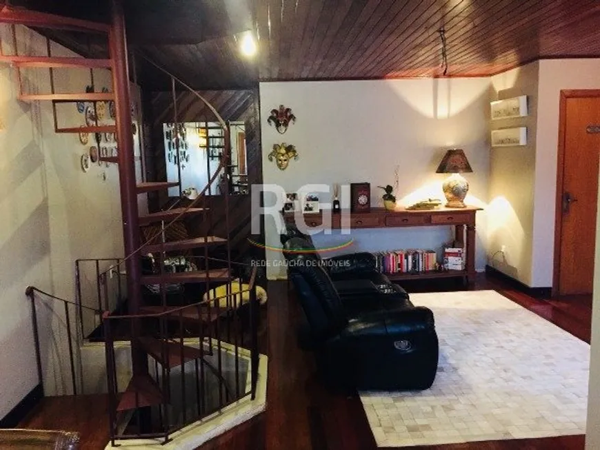 Foto 1 de Cobertura com 3 Quartos à venda, 250m² em Petrópolis, Porto Alegre