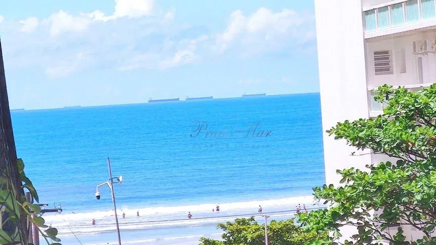Foto 1 de Apartamento com 4 Quartos à venda, 130m² em Praia das Pitangueiras, Guarujá