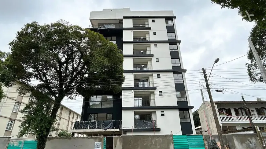 Foto 1 de Apartamento com 1 Quarto à venda, 37m² em Água Verde, Curitiba