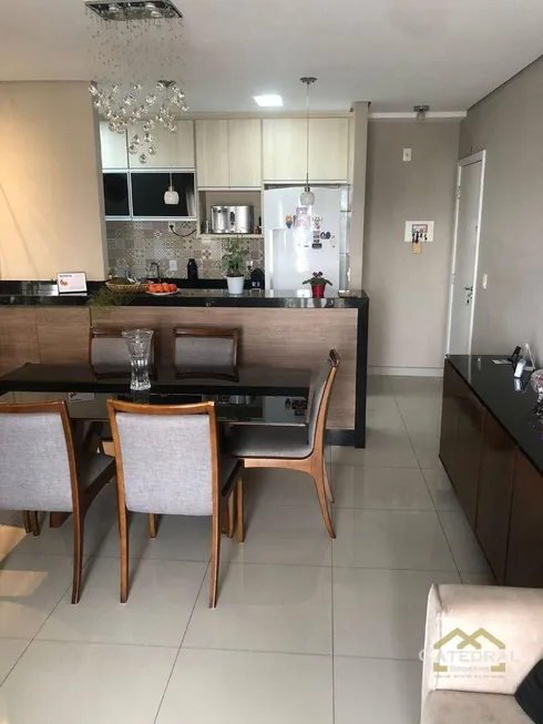 Foto 1 de Apartamento com 2 Quartos à venda, 83m² em Retiro, Jundiaí