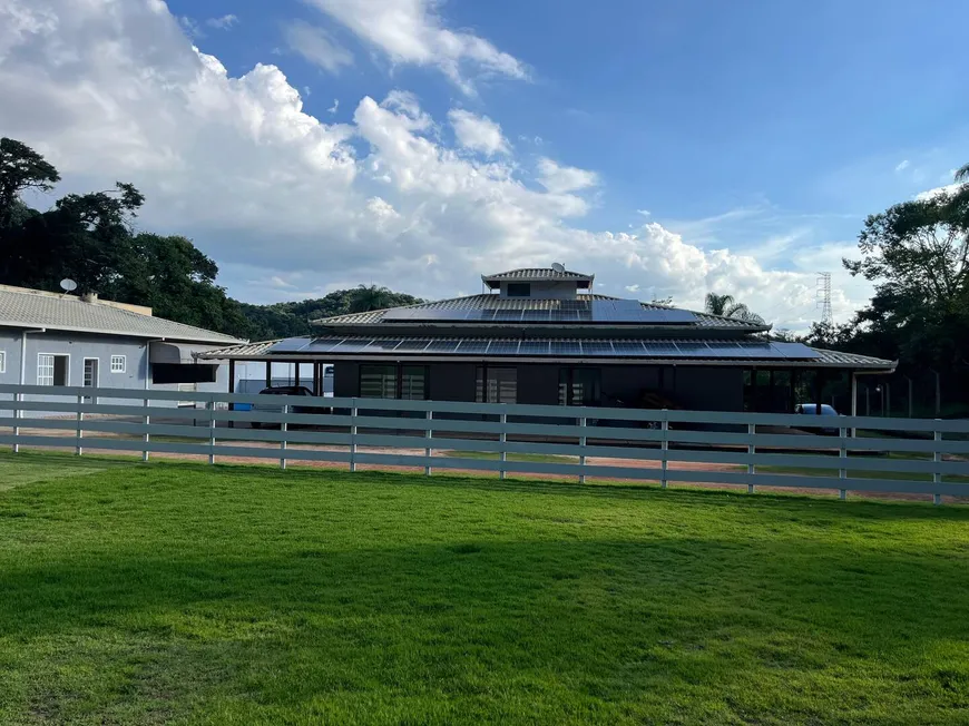 Foto 1 de Fazenda/Sítio com 5 Quartos para venda ou aluguel, 20000m² em Açude, Betim