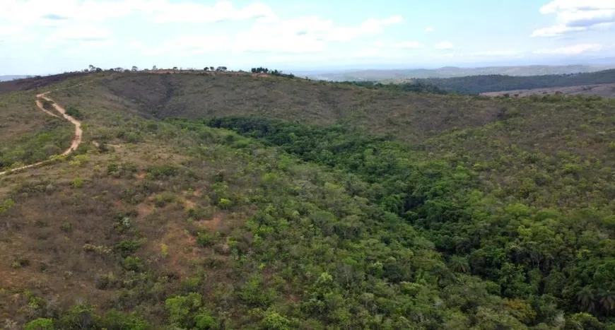 Foto 1 de Lote/Terreno à venda, 20000m² em Vale do Luar, Jaboticatubas