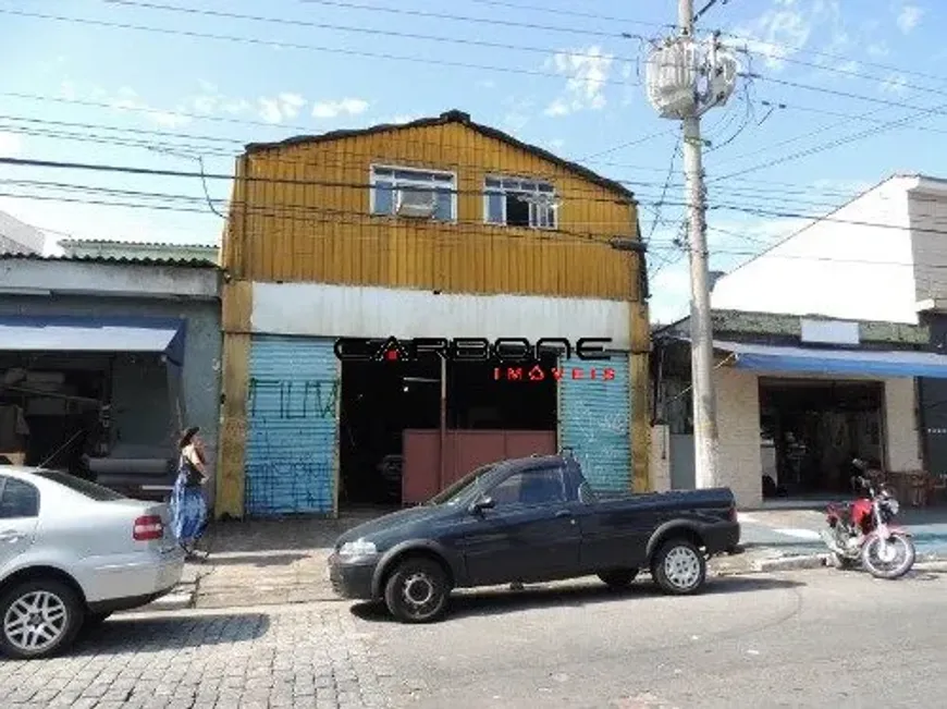 Foto 1 de Galpão/Depósito/Armazém à venda, 240m² em Vila Carrão, São Paulo