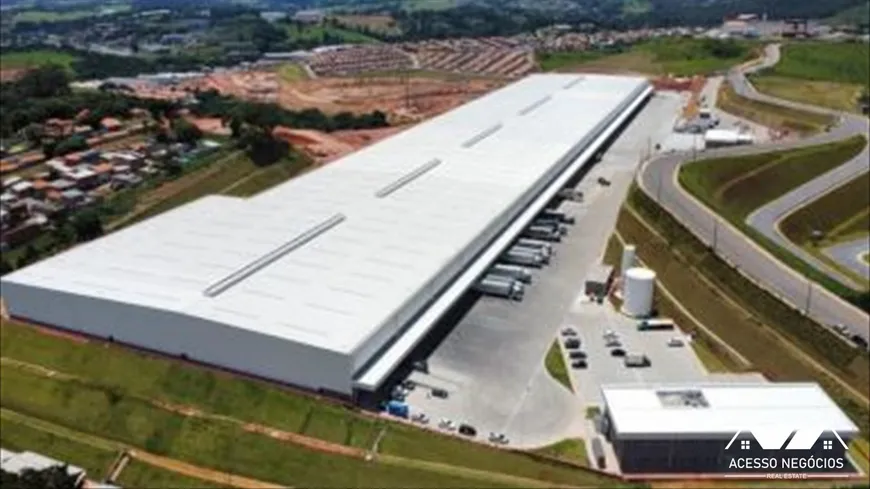 Foto 1 de Galpão/Depósito/Armazém para alugar, 15376m² em Tenentes, Extrema